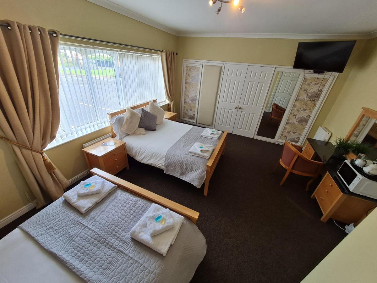 The Mayfair Lodge & Family Suite Hartlepool Bagian luar foto