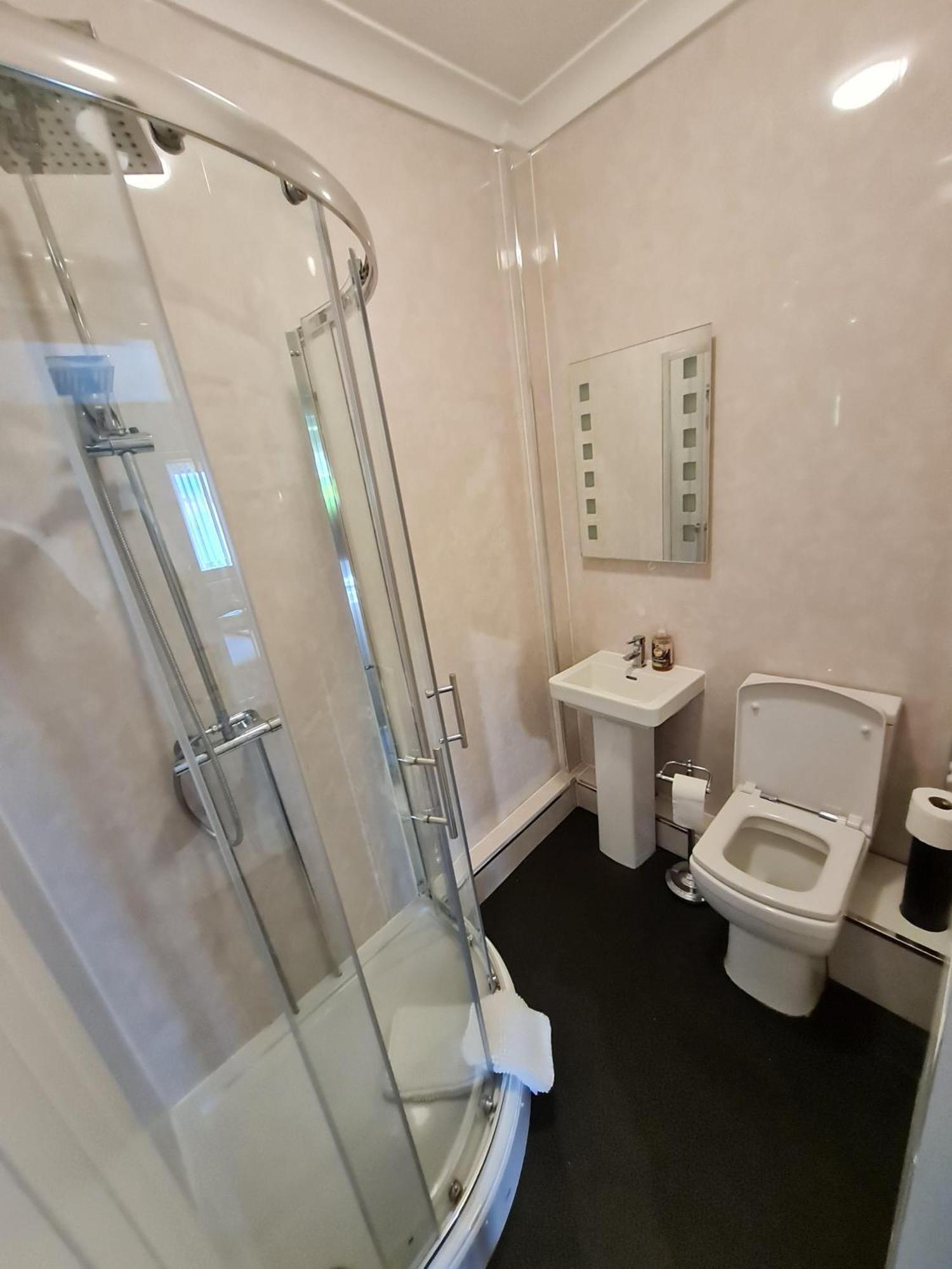The Mayfair Lodge & Family Suite Hartlepool Ruang foto